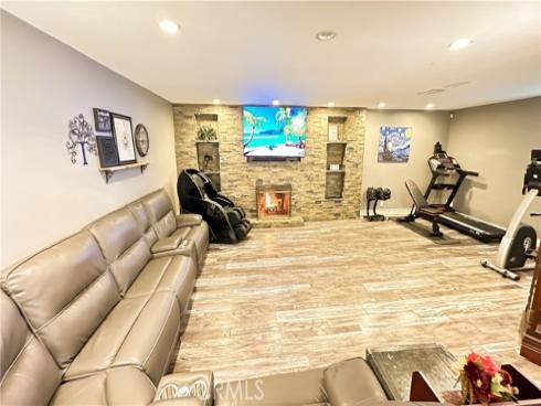 3938 E Sherwood   Avenue, Orange, CA