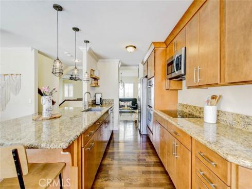 166 N Singingwood 9 Street, Orange, CA