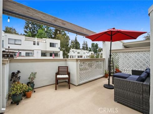 5846 E Creekside 10 Avenue, Orange, CA