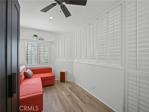 5846 E Creekside 10 Avenue, Orange, CA