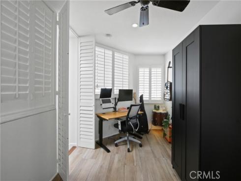 5846 E Creekside 10 Avenue, Orange, CA