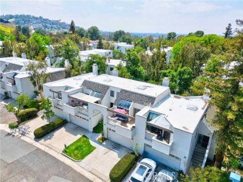 5846 E Creekside 10 Avenue, Orange, CA