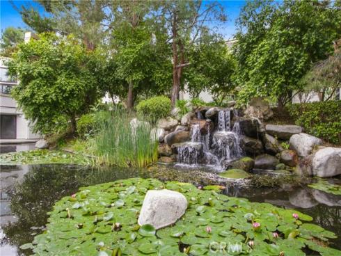 5846 E Creekside 10 Avenue, Orange, CA