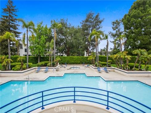 5846 E Creekside 10 Avenue, Orange, CA