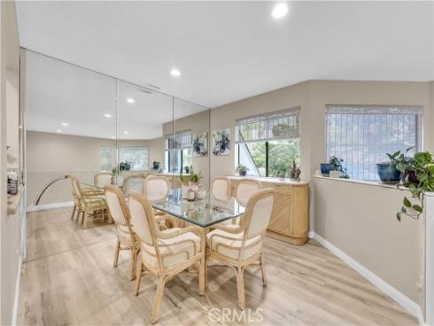 5846 E Creekside  35  Avenue, Orange, CA