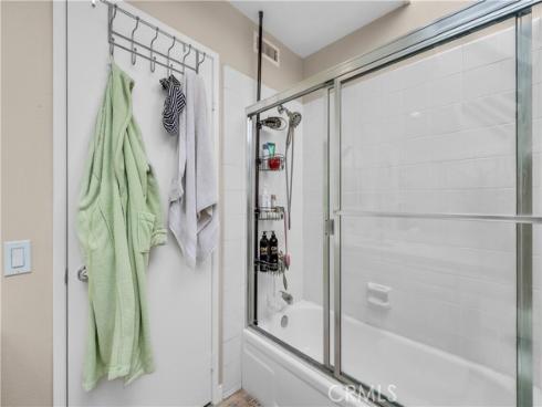 5846 E Creekside  35  Avenue, Orange, CA