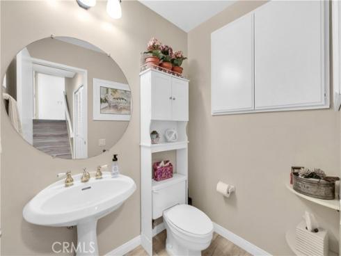 5846 E Creekside  35  Avenue, Orange, CA