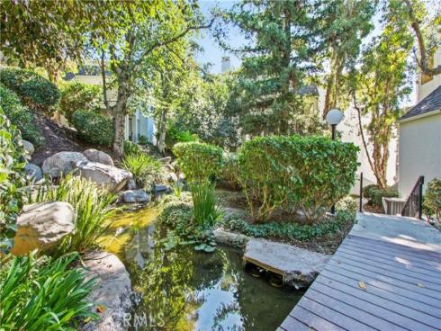 5846 E Creekside  35  Avenue, Orange, CA