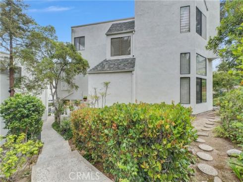 5846 E Creekside  35  Avenue, Orange, CA