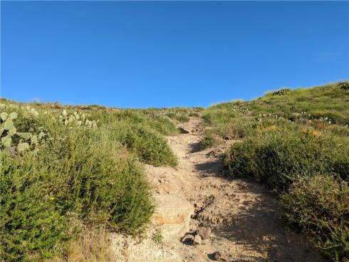 5846 E Creekside  35  Avenue, Orange, CA