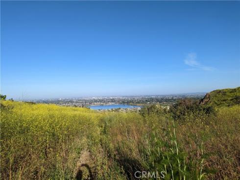 5846 E Creekside  35  Avenue, Orange, CA