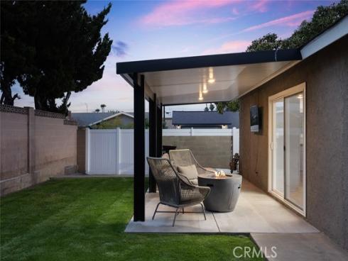 2126 E Adams Avenue, Orange, CA