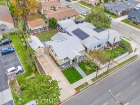 1058 E Almond Avenue, Orange, CA
