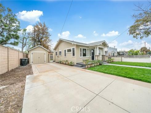 1058 E Almond Avenue, Orange, CA