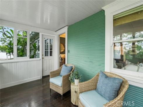 952 E Palmyra Avenue, Orange, CA