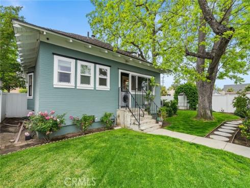 952 E Palmyra Avenue, Orange, CA