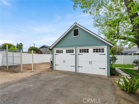 952 E Palmyra Avenue, Orange, CA