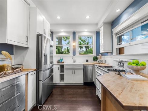 952 E Palmyra Avenue, Orange, CA