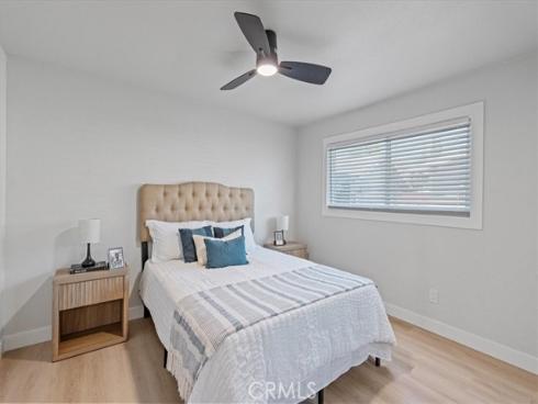 1043 E Palmyra Avenue, Orange, CA