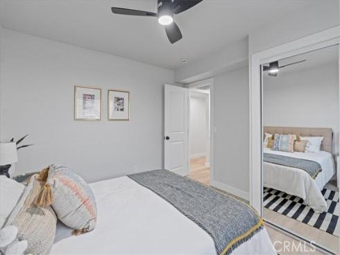 1043 E Palmyra Avenue, Orange, CA