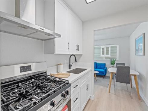 1043 E Palmyra Avenue, Orange, CA