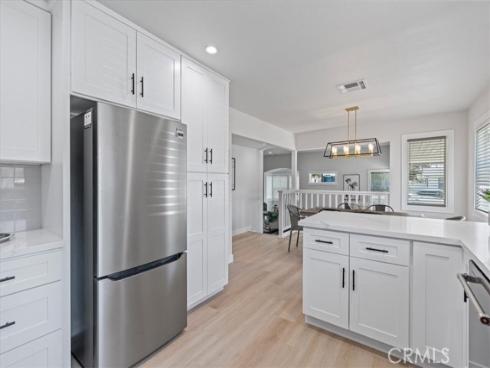 1043 E Palmyra Avenue, Orange, CA