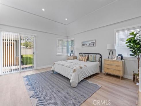 1043 E Palmyra Avenue, Orange, CA