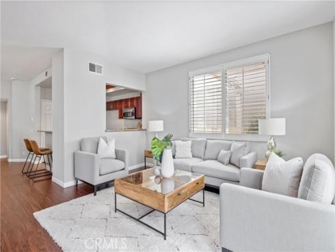 823 N Kintyre Drive, Orange, CA