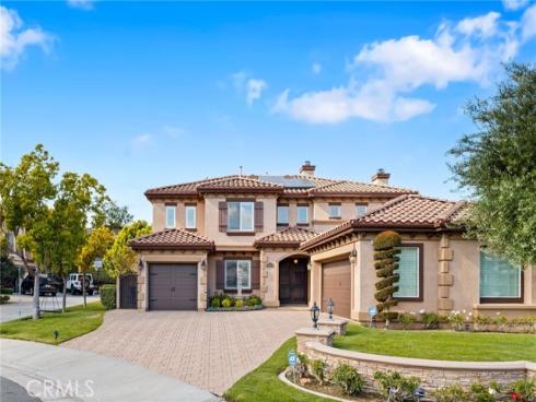 2583 N Skytop Court, Orange, CA