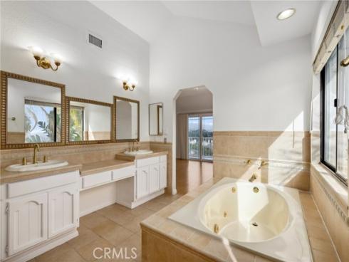 3808 E Summitridge Lane, Orange, CA