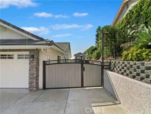 2546 N Orange Hill Lane, Orange, CA