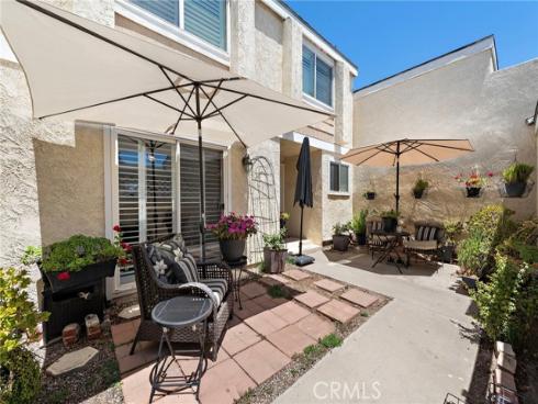 3340 E Collins 30 Avenue, Orange, CA