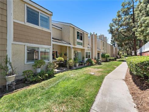 3340 E Collins 30 Avenue, Orange, CA