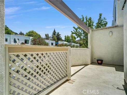 152 N Singingwood 6 Street, Orange, CA