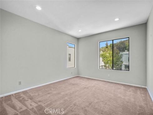 152 N Singingwood 6 Street, Orange, CA