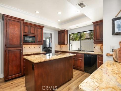 227 S Calle Grande , Orange, CA