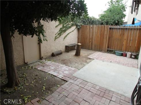 700 W La Veta K5 Avenue, Orange, CA