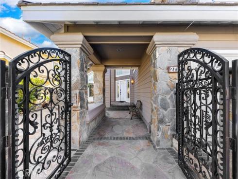 2712 N Roxbury Street, Orange, CA