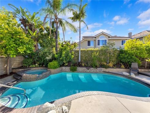 2712 N Roxbury Street, Orange, CA