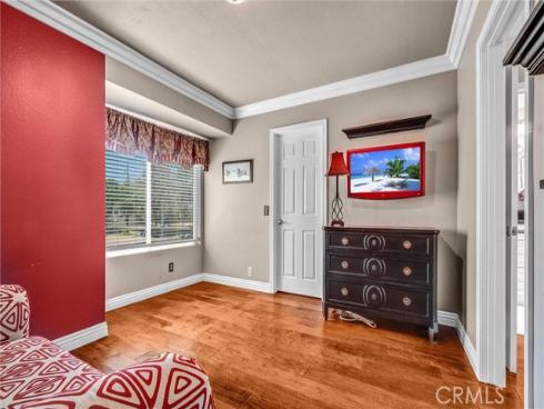 5927 E Creekside 18 Avenue, Orange, CA