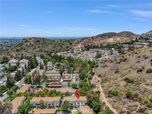 5927 E Creekside 18 Avenue, Orange, CA