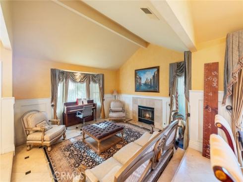 2445 N Santiago Boulevard, Orange, CA