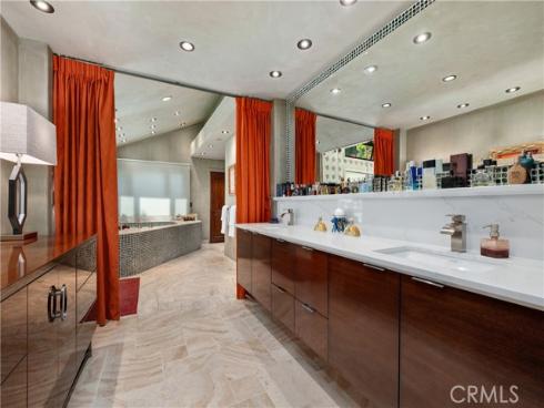 7626 E Saddlehill Trail, Orange, CA