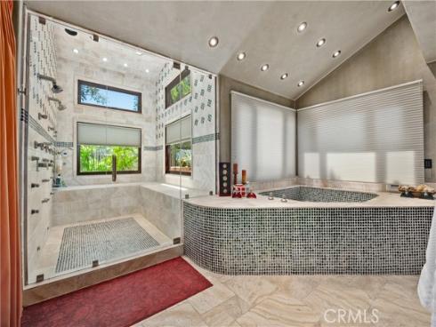 7626 E Saddlehill Trail, Orange, CA