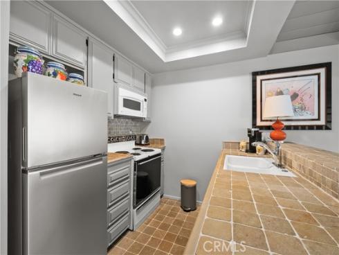 7626 E Saddlehill Trail, Orange, CA