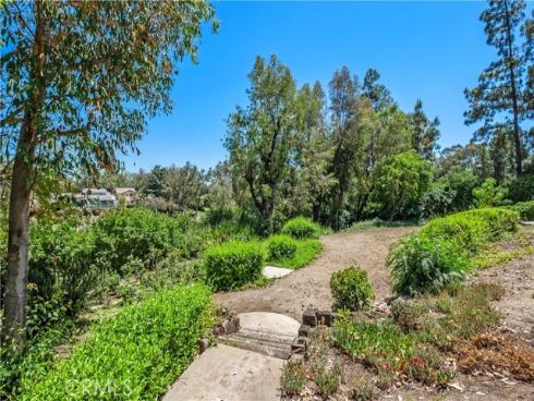 7626 E Saddlehill Trail, Orange, CA