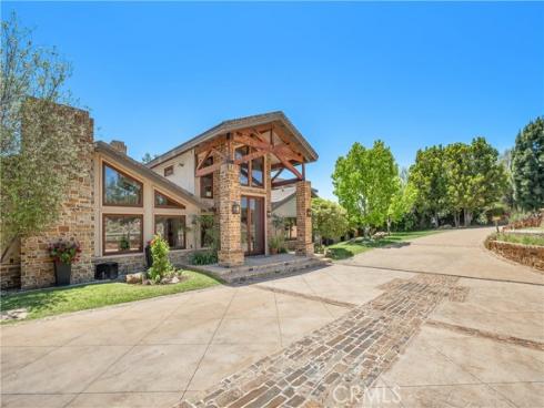 7626 E Saddlehill Trail, Orange, CA