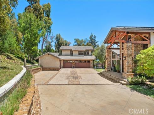 7626 E Saddlehill Trail, Orange, CA