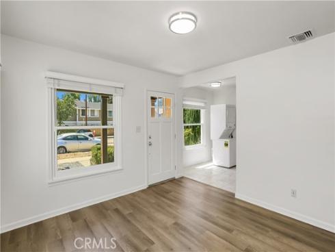 611 W Walnut Avenue, Orange, CA