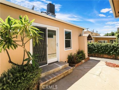 611 W Walnut Avenue, Orange, CA